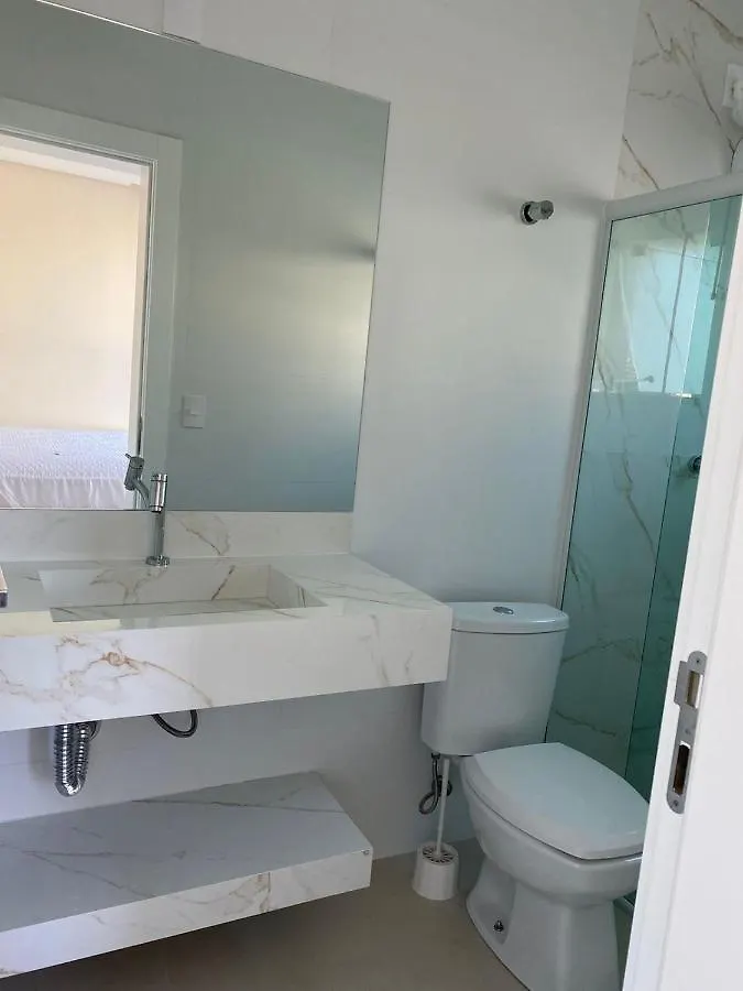 Apartamento A 50 Metros Da Praia De Canto Grande Bombinhas 0*,  Brazil