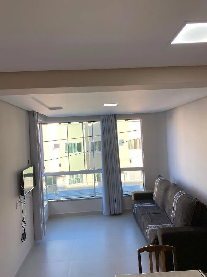 Apartamento A 50 Metros Da Praia De Canto Grande Bombinhas 0*,  Brazil
